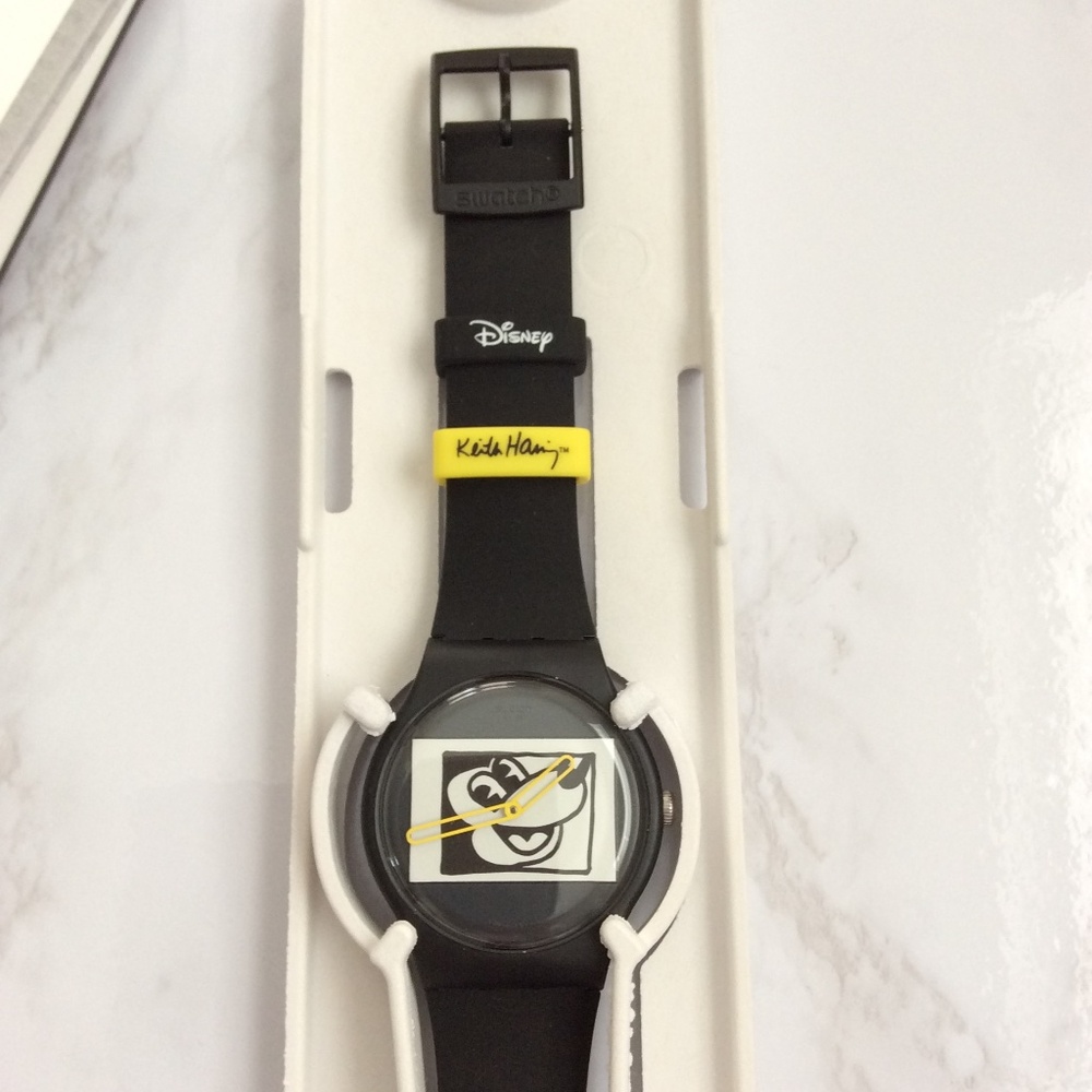 Swatch Watch/MICKEY BLANC SUR NOIR - Picture 3 of 9